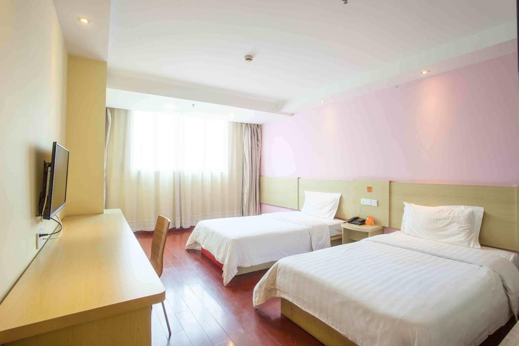 7Days Inn Shenyang Middle Street Pedestrain Street Номер фото